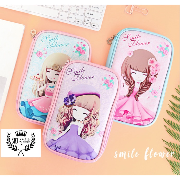 

Lucu Kotak Pensil / Tempat Pensil Softcase Smiggle Lookalike Smile Flower Sale!!!