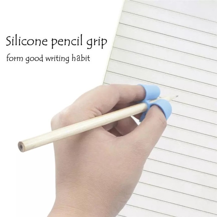 

Eklusif Pencil Grip 3 Finger Claw Pen Hold Helper Alat Bantu Menulis Writing Hot Sale