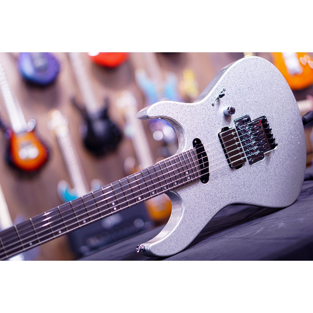 ESP original Maverick Silver Sparkle E5530212