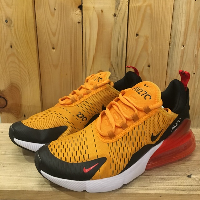 Nike Air Max 270 Premium