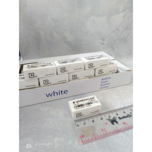 

'ARMA' penghapus staedtler putih