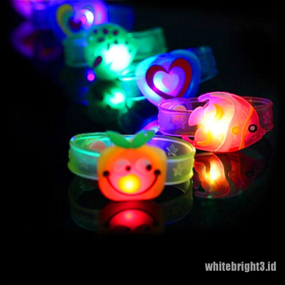 (white3) Jam Tangan Digital Dengan Senter LED Untuk Anak-Anak