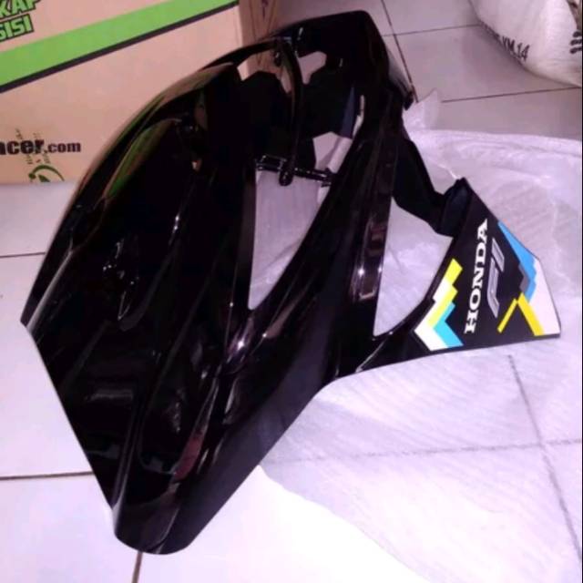 Tameng depan beat pop