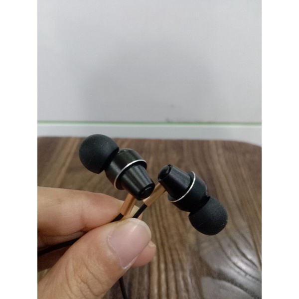 EARPHONE ROBOT RE240S