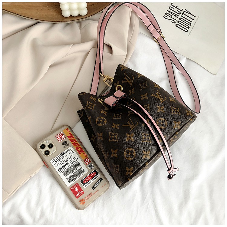 LV Serut Mini 7082