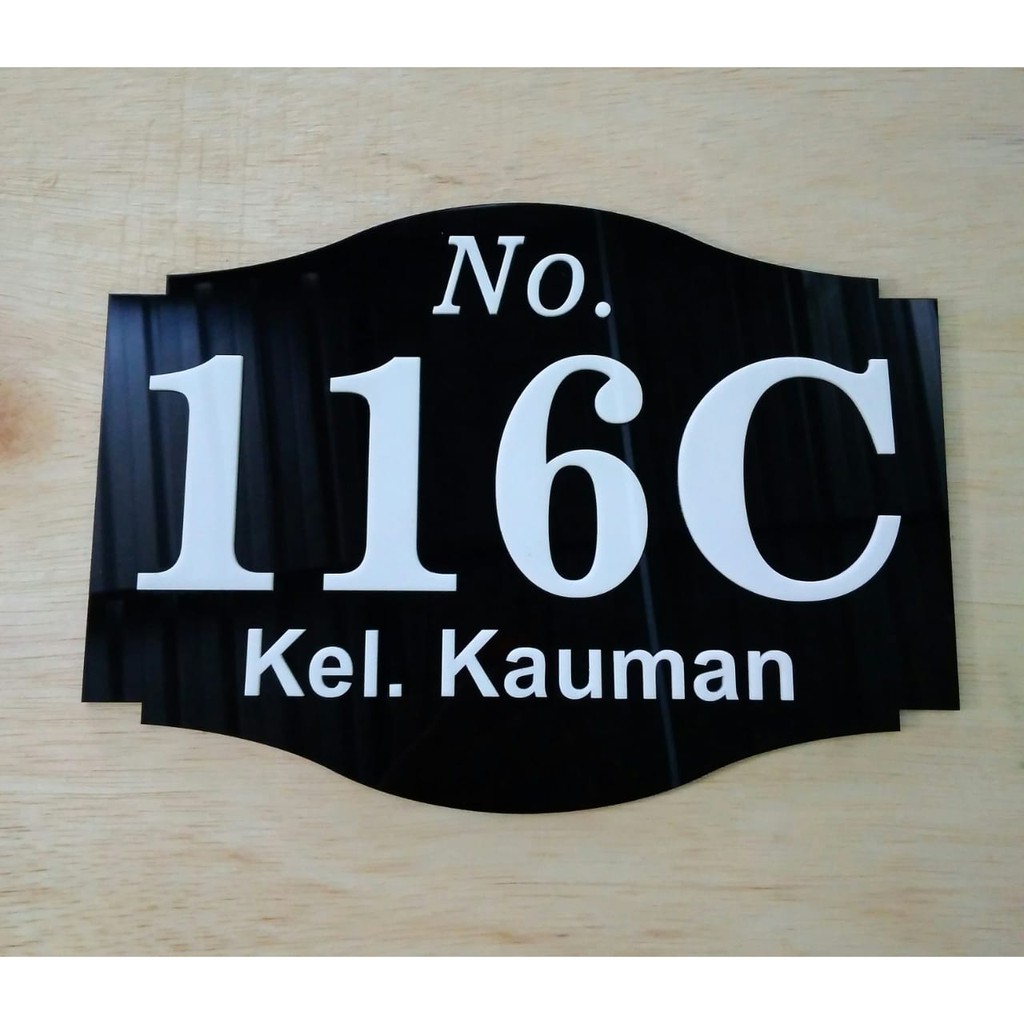

Akrilik custom tebal 5mm