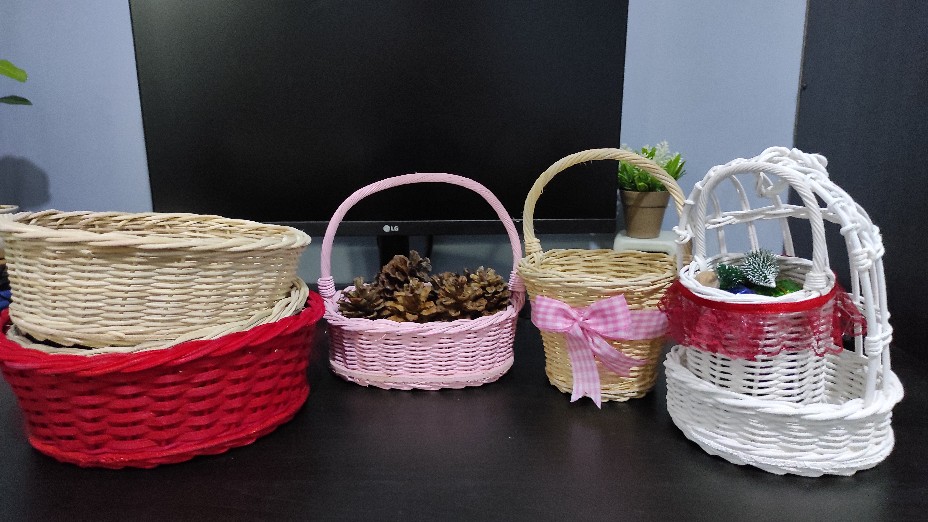 Keranjang Parcel Lonjong Tempat Tabur Bunga