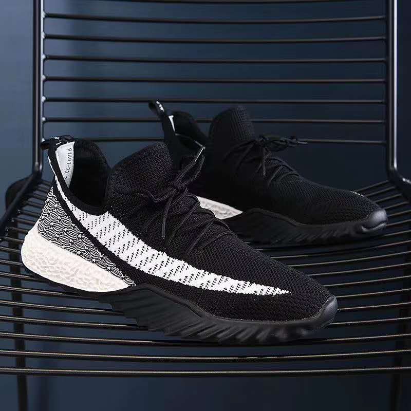 Sepatu sneakers pria Dane And Dine S0082 Hitam Putih