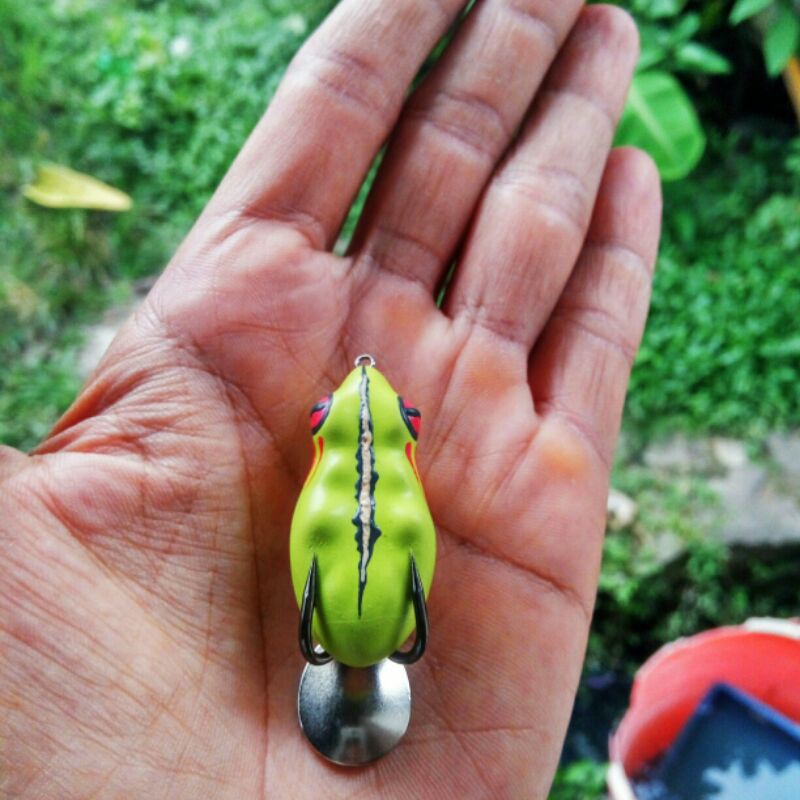Soft frog 4cm