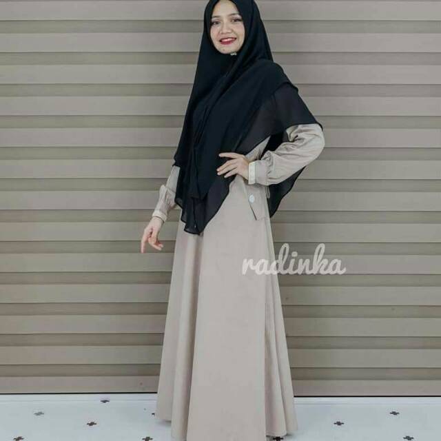Gamis Nayla
