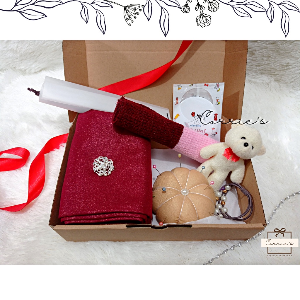 HAMPERS HIJAB GIFT BOX HADIAH HIJAB SEGI EMPAT GLITTER SYARI AZARA, INNER, DAN AKSESORIS
