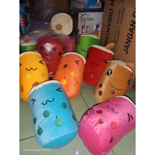 Boneka Viral Boba (warna random sesuai stok di toko) kalau mau pilih warna wajib chat pembeli