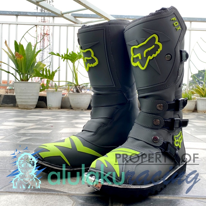 Sepatu Motocross SV with Protectors for Trail MX Touring Moto Adventure - 017