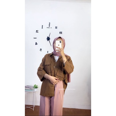 Nayla Shirt Kemeja Oversize Linen Cargo Wanita