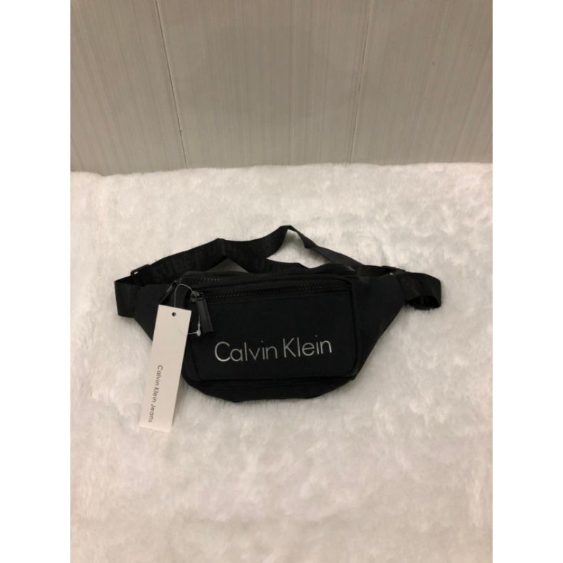 Tas Slempang/Waistbag Calvin Klein