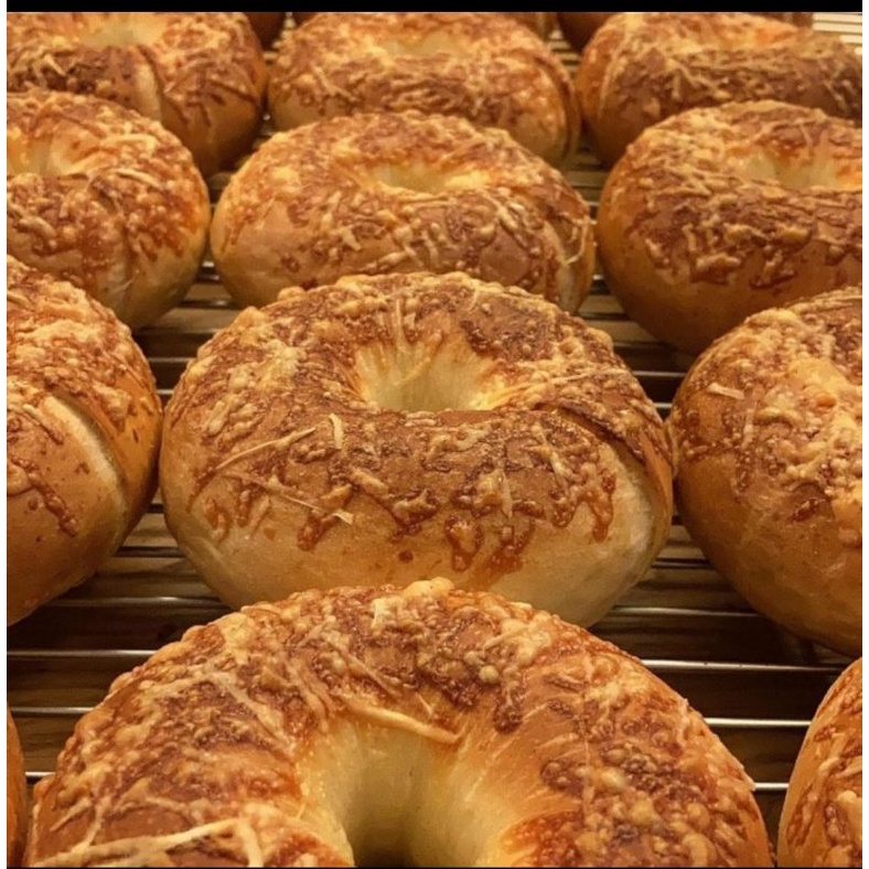 

MOZARELLA BAGEL