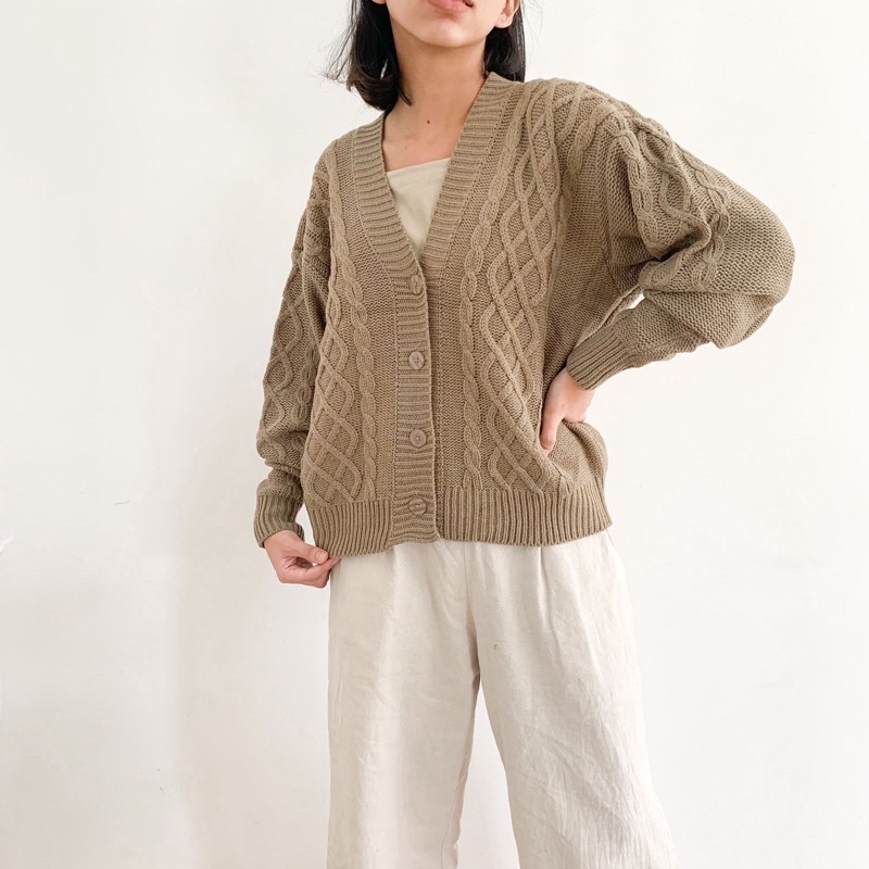 Vintage House Cross Crop Cardi (Cardigan Rajut Cable Wanita Korea / Korean Cardigan)-Bronze