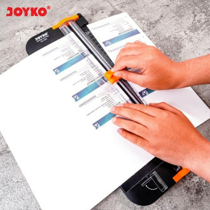 

Lucu Joyko Pc1637 Trimmer - Paper Cutter A4 / Alat Pemotong Potong Kertas Terlaris