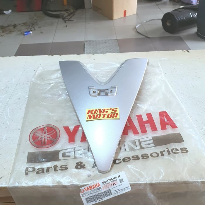 COVER FRONT, TAMENG DEPAN AEROX 155 SILVER KILAP (B65-P0) ASLI YAMAHA