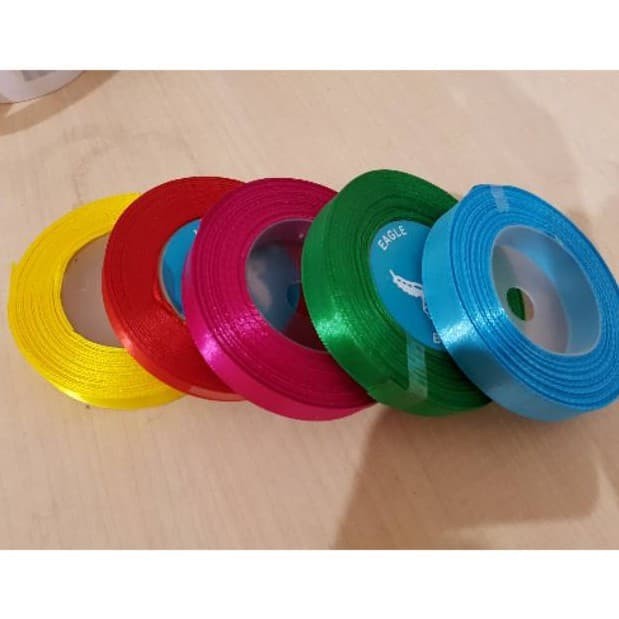 

Pita Satin uk 1/2 inci ( lebar 1.25 cm )