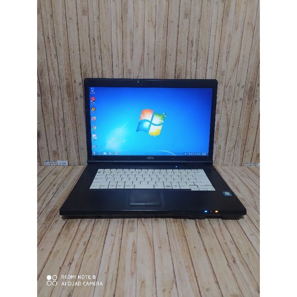 Laptop Fujitsu Core i3 RAM 2GB HDD 500GB Second