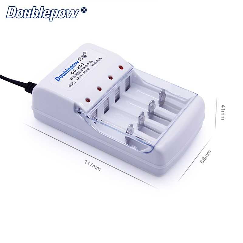 DOUBLEPOW Charger Baterai 4 Slots for AA/AAA Ni-MH Ni-CD - DP-B02