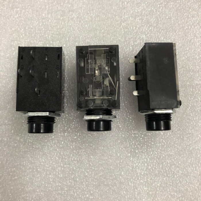 Soket Mic Mono mixer besar soket akai mono