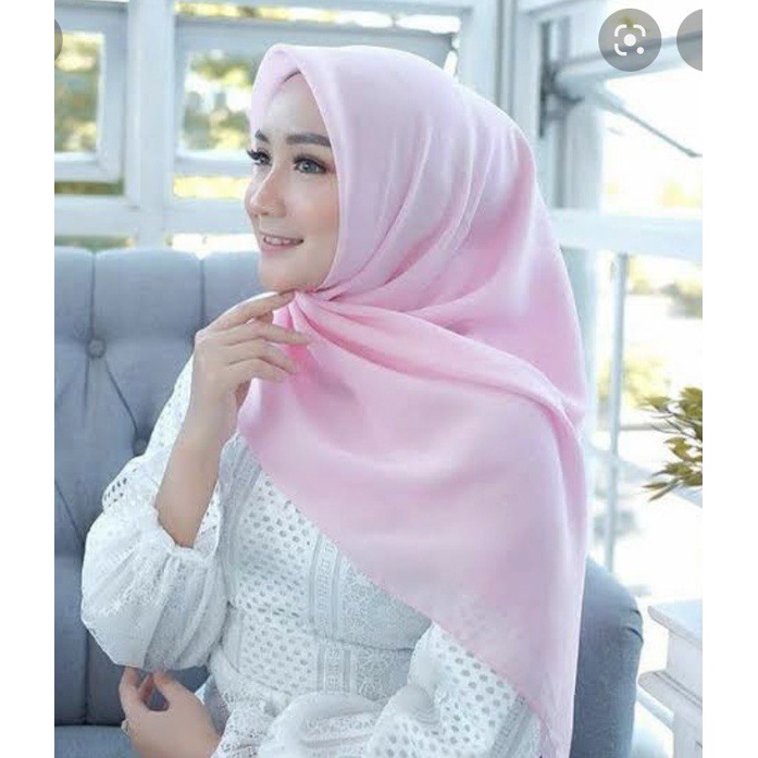 (MURAH) HIJAB BELLA SQUARE HIJAB SEGI EMPAT PREMIUM Jilbab Anti Letoy Warna Lengkap Jilbab Polycotton-Baby pink