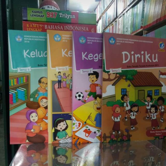 Buku Tematik Diknas kelas 1 Tema 1-4