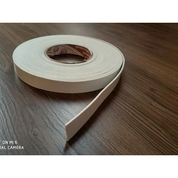 

◌ Single Tape Putih, Ukuran Lebar 10mm , Panjang 10 Meter, Tebal 2mm ۝