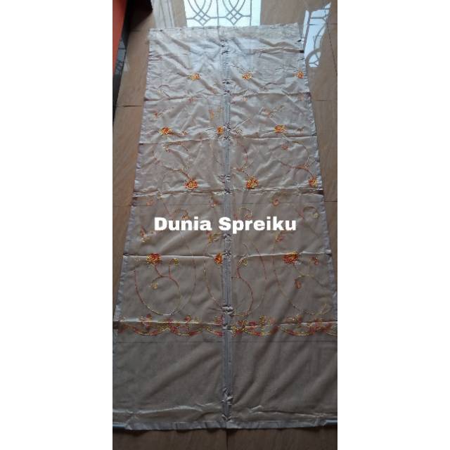 Tirai Pintu Magnet Taiwan Elegan / Tirai Pintu Mewah (Bordir Manik Bunga Krem)