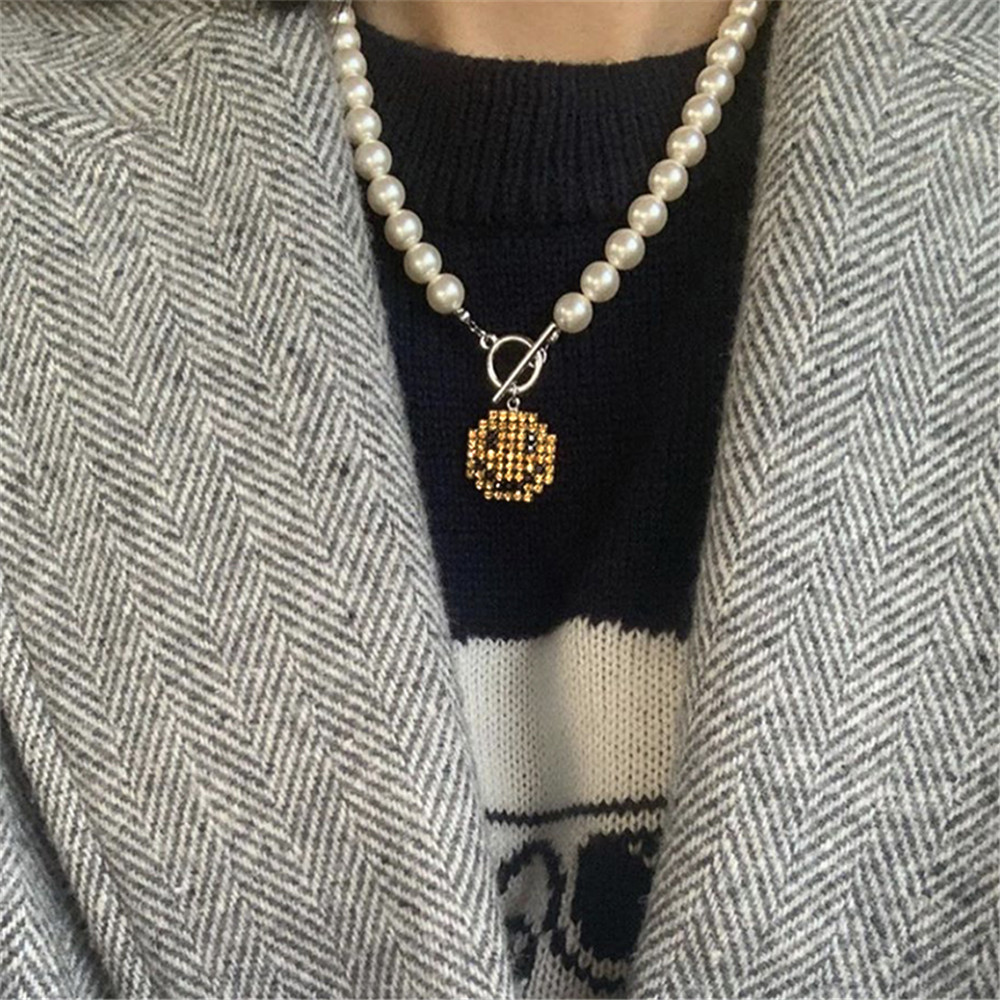 【COD Tangding】OT Necklace Fashion Personality Hip Hop Pearl Smiley Buckle Pendant Chain