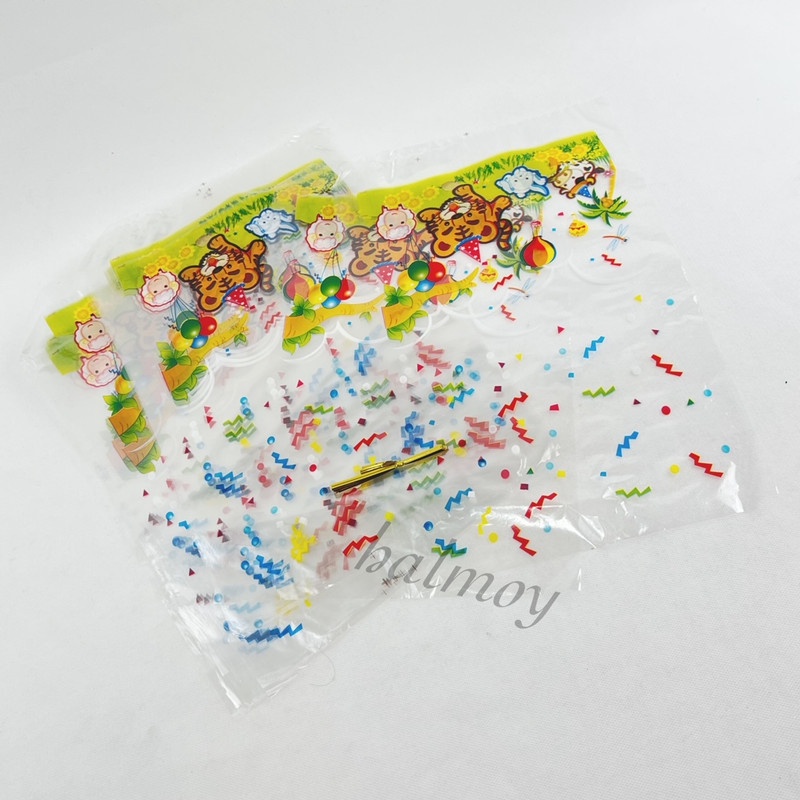 

PLASTIK BINGKISAN ULANG TAHUN TIPIS BESAR UK. 24 X 37 CM ( 15 PCS )