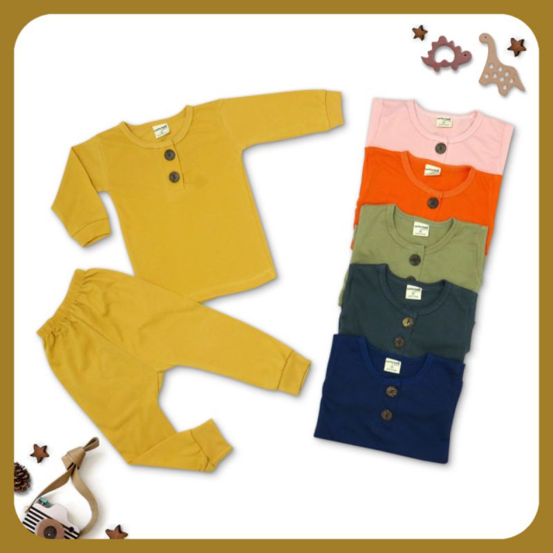 HELLO BABY COMFORTABLE 1 STEL Piyama Bayi Lengan Panjang Earth Colour Series Ukuran S M L XL Bahan Nyaman Berkualitas