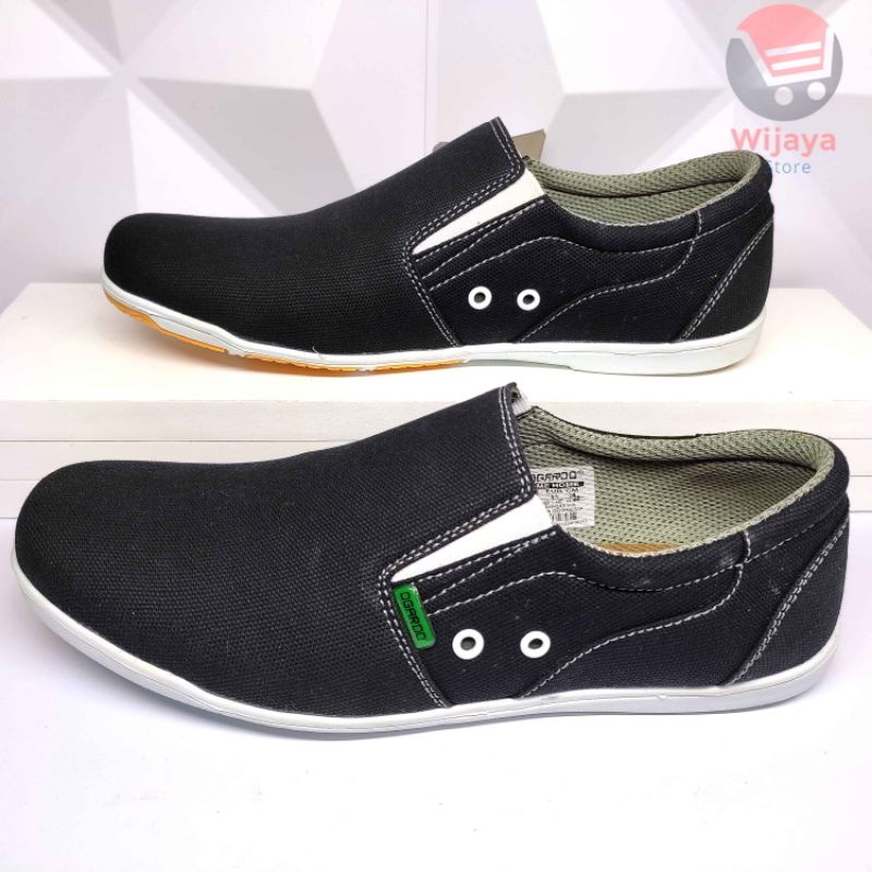 Sepatu Slip On Ogardo AMG Model Kasual untuk Tampilan Stylish dan Nyaman