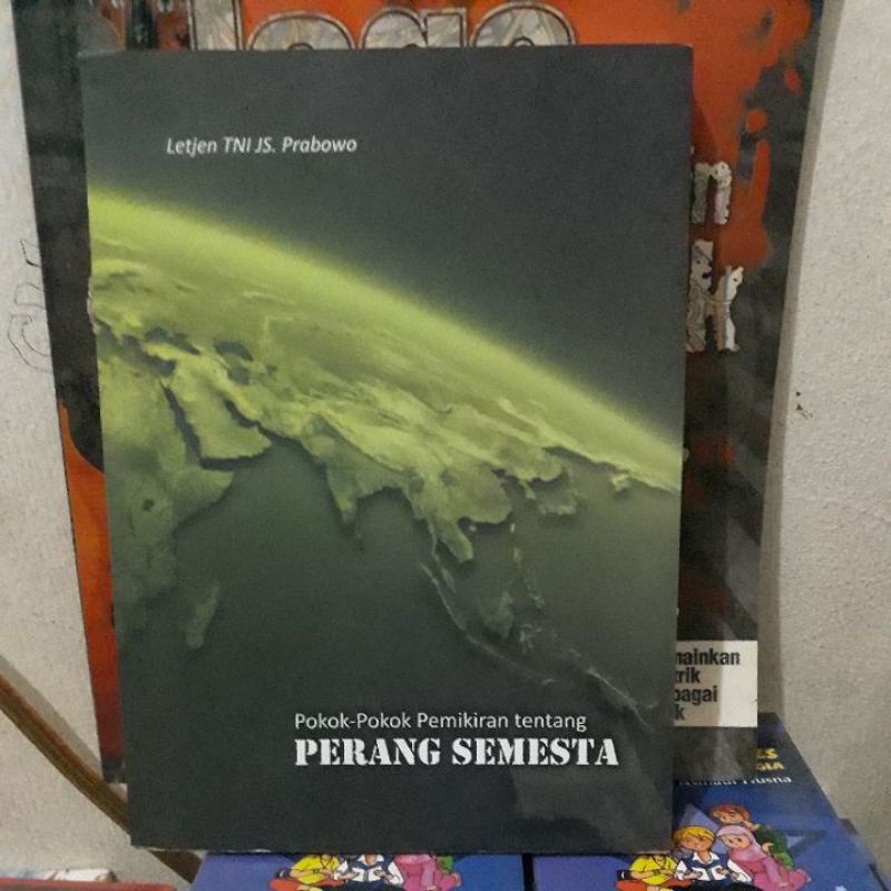 

buku pokok-pokok pemikiran tentang perang semesta Prabowo original