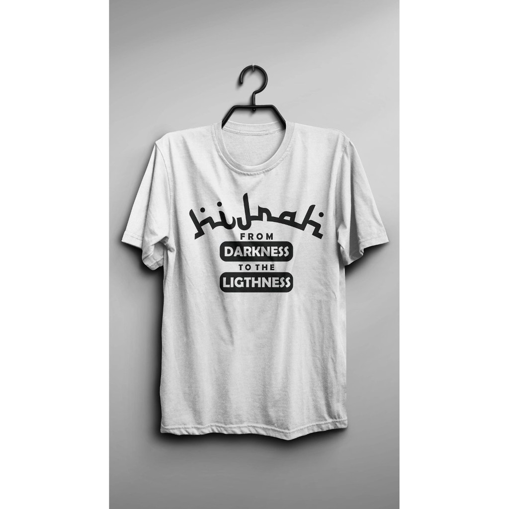 KAOS HIJRAH DARI KEGELAPAN MENUJU CAHAYA