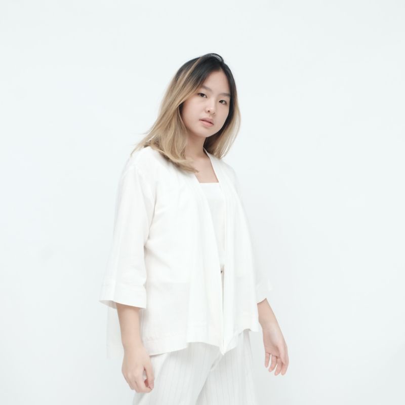 TOB YURI OUTER WANITA-2