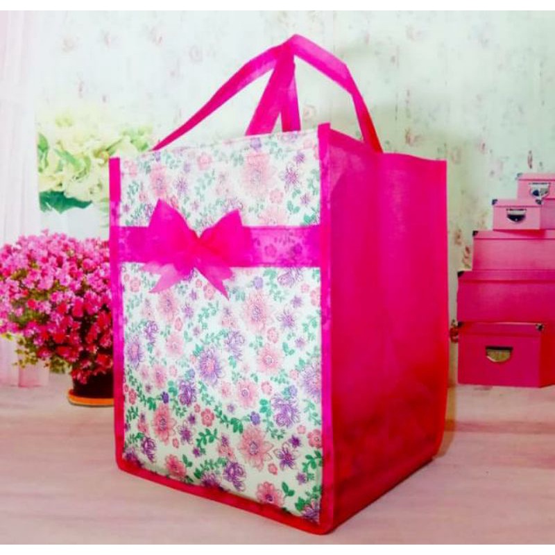 

tas kotak nasi uk 24