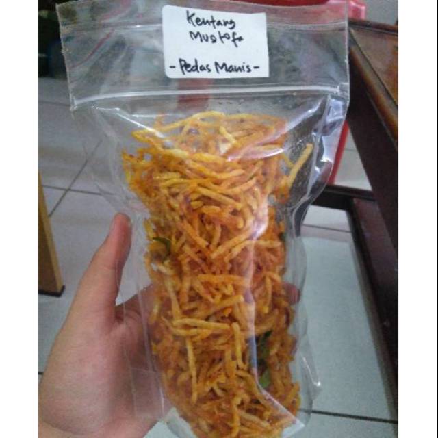 

Keripik kentang mustofa