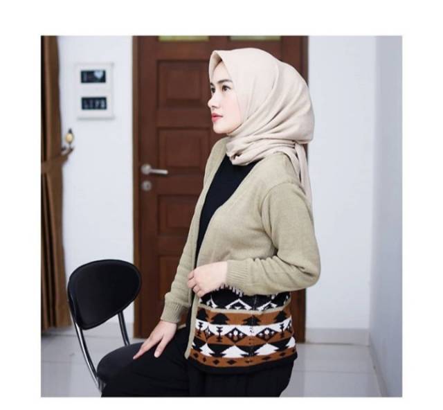Etnica cardy wanita