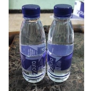 

AIR KESEHATAN IZAURA BOTOL KECIL 330 ML