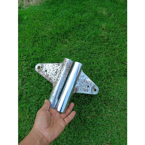 KUPINGAN DUDUKAN LAMPU DEPAN BREKET HEADLAMP SUZUKI A100 SUZUKI A 100 ORIGINAL