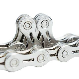 Rantai Sepeda VG Sports Sport 8 Speed Half Hollow Warna Rantai Sepeda VG Sports Sport 8 Speed Half Hollow Warna