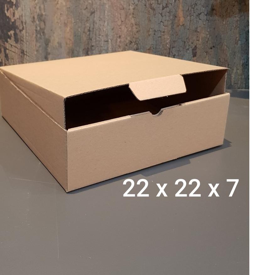 

Banting Harga Kardus 22x22x7 cm --Die Cut dan easy usage--