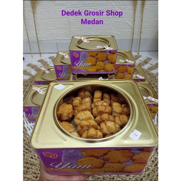 

Yam Cookies Roti Keladi SG Ori Malaysia/ Roti Keladi Kaleng berat 700 gr/ Import