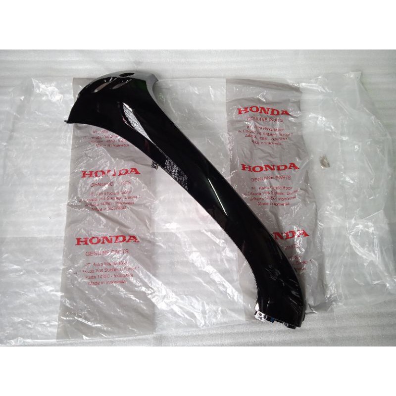 Cover front kap sayap kanan scoopy new r12 K2F thn 2021 hitam glossy original