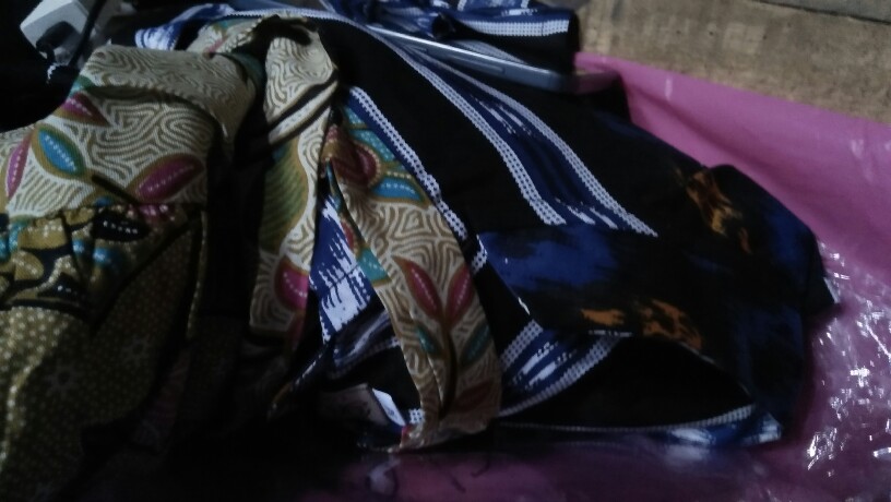 Atasan Batik Dolby Dolbi Dobby Doby Tenun Sutra Tulis Halus Katun Atbm Baron ,sarombit Atasan..