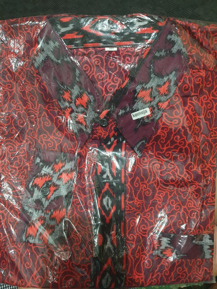 Kemeja Batik Pria Lengan Panjang Motif Mega Merah Batik Pekalongan