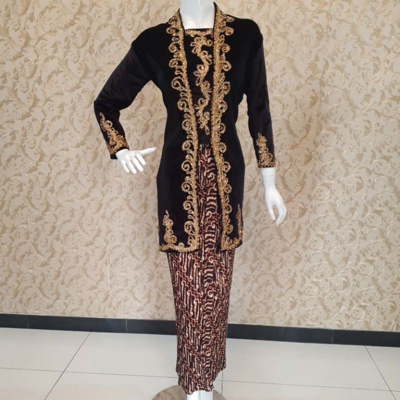 KEBAYA BLUDRU MEWAH